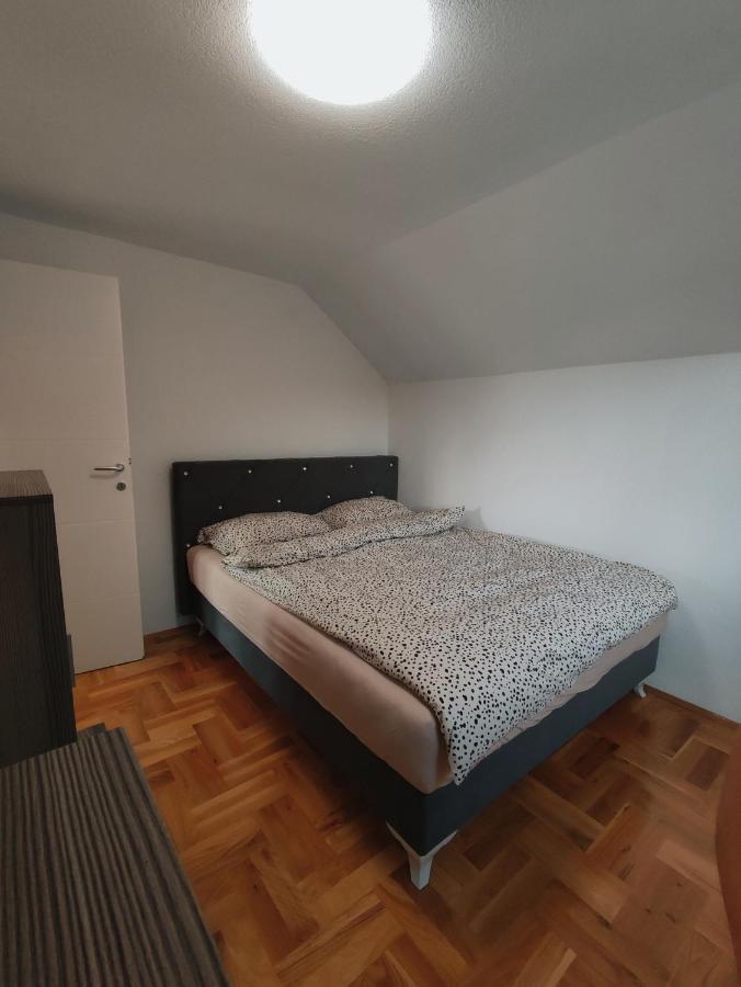 Apartman-Vikendica Mihajlovic 巴尼西卢卡 外观 照片
