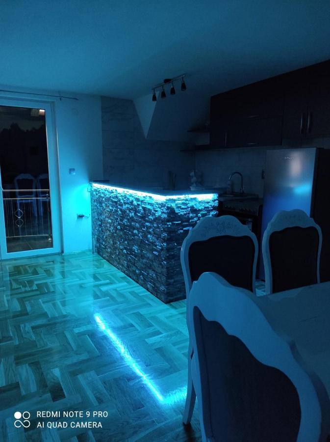 Apartman-Vikendica Mihajlovic 巴尼西卢卡 外观 照片
